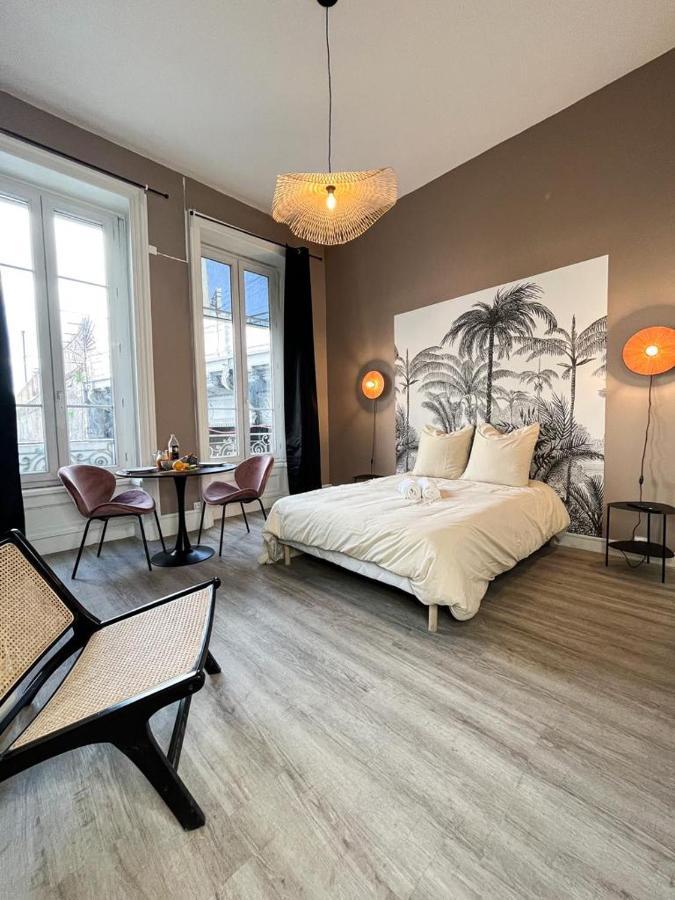 Suite Petra Лион Экстерьер фото